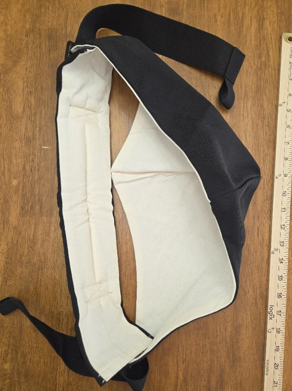 Black Kids Carrier Sling By Nivaro, Like New OS